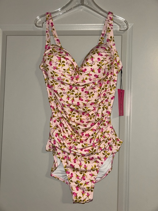 Betsey Johnson Other - Betsey Johnson Floral Print Ruched swimsuit ROSES ROSE ROSEBUDS PINK SZ M NEW!